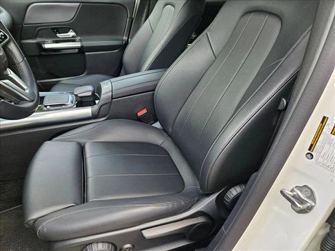 Used 2022 Mercedes-Benz GLA 250 image 14