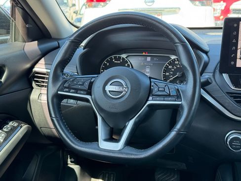 Used 2023 Nissan Altima 2.5 SL AWD/4WD image 22