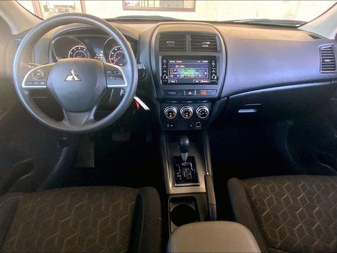 Used 2024 Mitsubishi Outlander Sport ES image 15