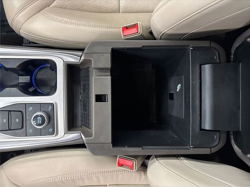 Used 2021 Ford Explorer Platinum w/ Equipment Group 601A image 25