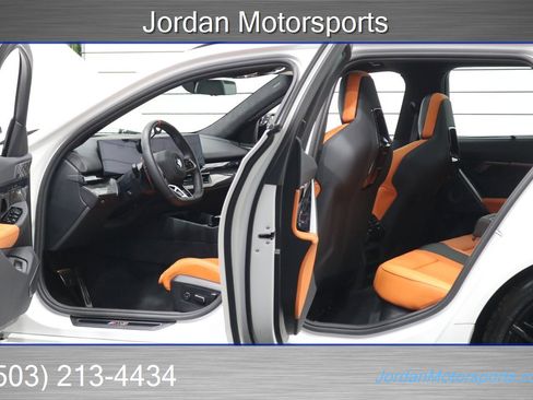 Used 2025 BMW M5 Touring w/ M Driver's Package image 32