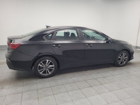 Used 2023 Kia Forte LXS FWD image 10