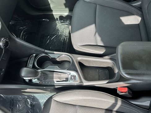 Used 2024 Buick Encore GX Preferred FWD image 21