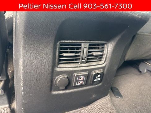 Certified 2021 Nissan Titan SV w/ SV Convenience Package AWD/4WD image 23