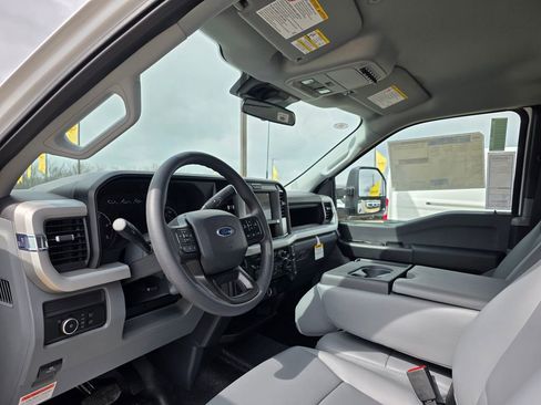 New 2026 Ford F550 4x4 Supercab Super Duty image 34
