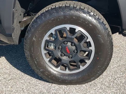 Certified 2026 Toyota Tacoma TRD Off-Road image 11