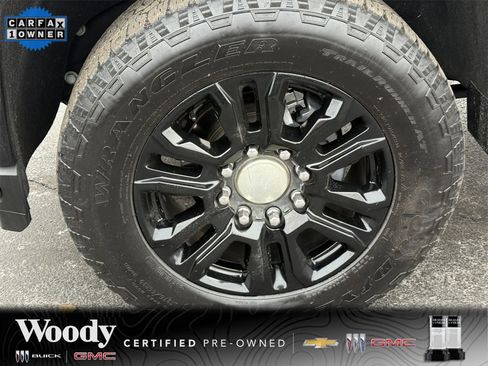 Certified 2021 GMC Sierra 2500 Denali w/ Denali Black Diamond Edition image 11