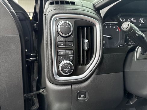 Used 2021 GMC Sierra 1500 SLT w/ SLT Convenience Package AWD/4WD image 20