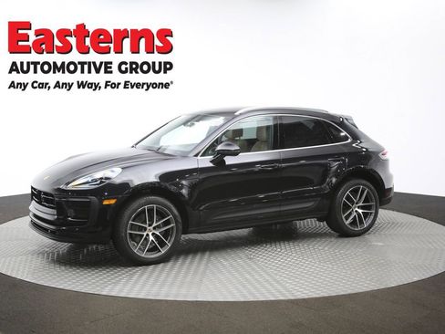 Used 2024 Porsche Macan image 62