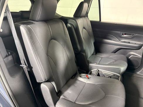 Certified 2024 Toyota Grand Highlander AWD Hybrid image 20