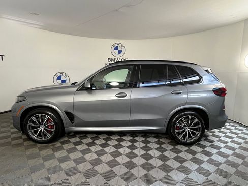 Certified 2024 BMW X5 xDrive40i w/ M Sport Package AWD/4WD image 13