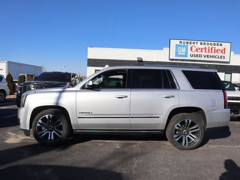 Used 2018 GMC Yukon Denali w/ Denali Ultimate Package image 4