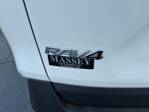 Used 2024 Toyota RAV4 XLE image 29