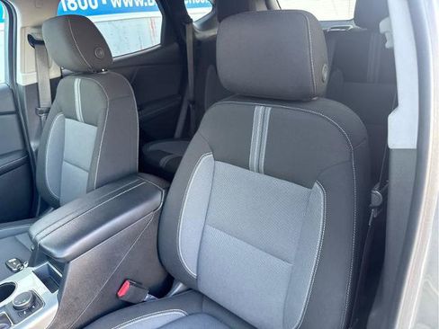 Used 2024 Chevrolet Blazer LT w/ Convenience Package FWD image 31