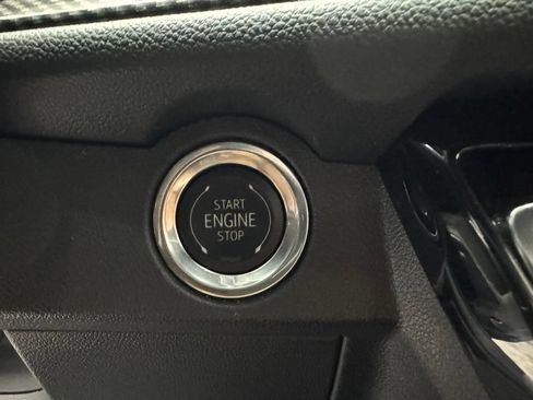 Used 2026 Chevrolet Traverse High Country w/ LPO, Floor Liner Package FWD image 25