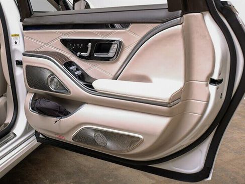 Used 2023 Mercedes-Benz Maybach S 680 4MATIC image 39