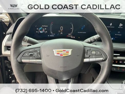 Used 2024 Cadillac XT4 Luxury w/ Cold Weather Package AWD/4WD image 21