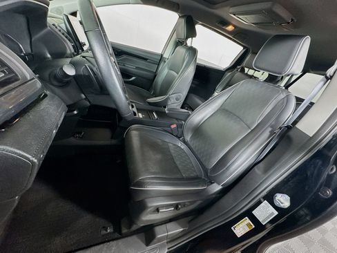 Used 2023 Honda Odyssey Elite image 12