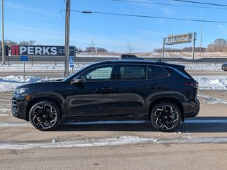 New 2026 Volkswagen Tiguan SEL R-Line video 3