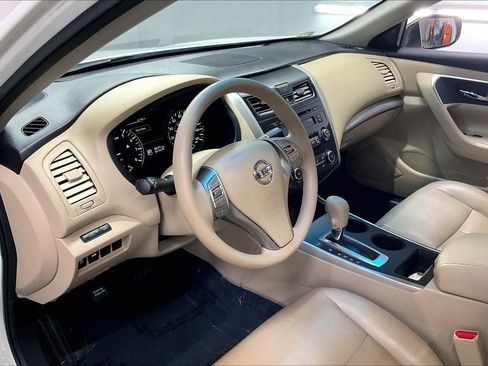 Used 2015 Nissan Altima 2.5 S w/ Power Driver Seat Package image 16