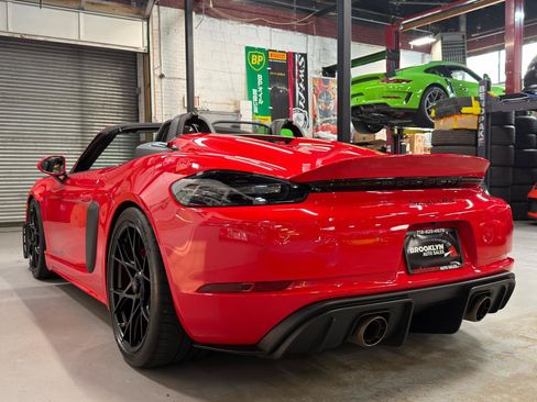 Used 2025 Porsche 718 Boxster Spyder RS RWD image 10