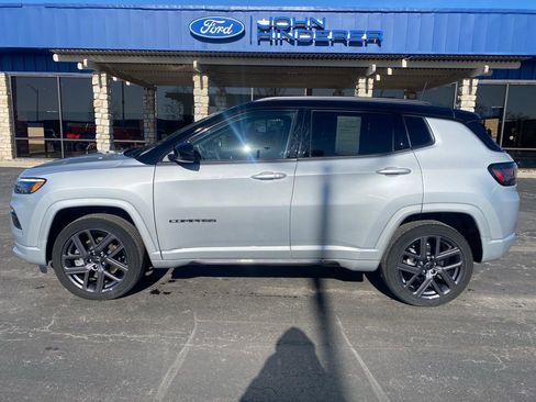 Used 2025 Jeep Compass Limited w/ High Altitude Package image 6