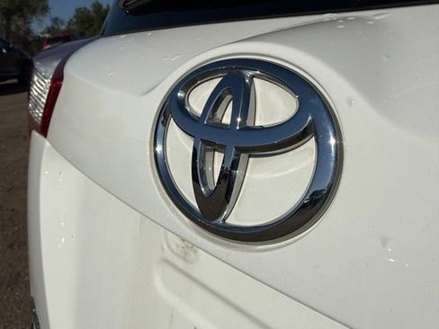 Used 2014 Toyota RAV4 XLE FWD image 16