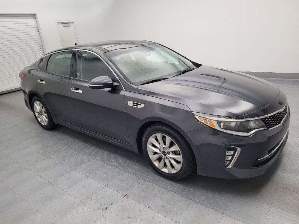 Used 2018 Kia Optima S w/ Panoramic Sunroof Package FWD image 11