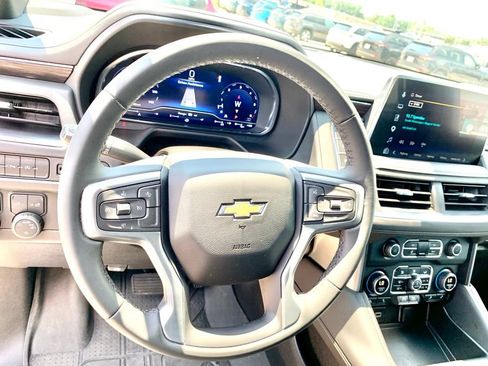 Used 2024 Chevrolet Tahoe LT RWD image 32