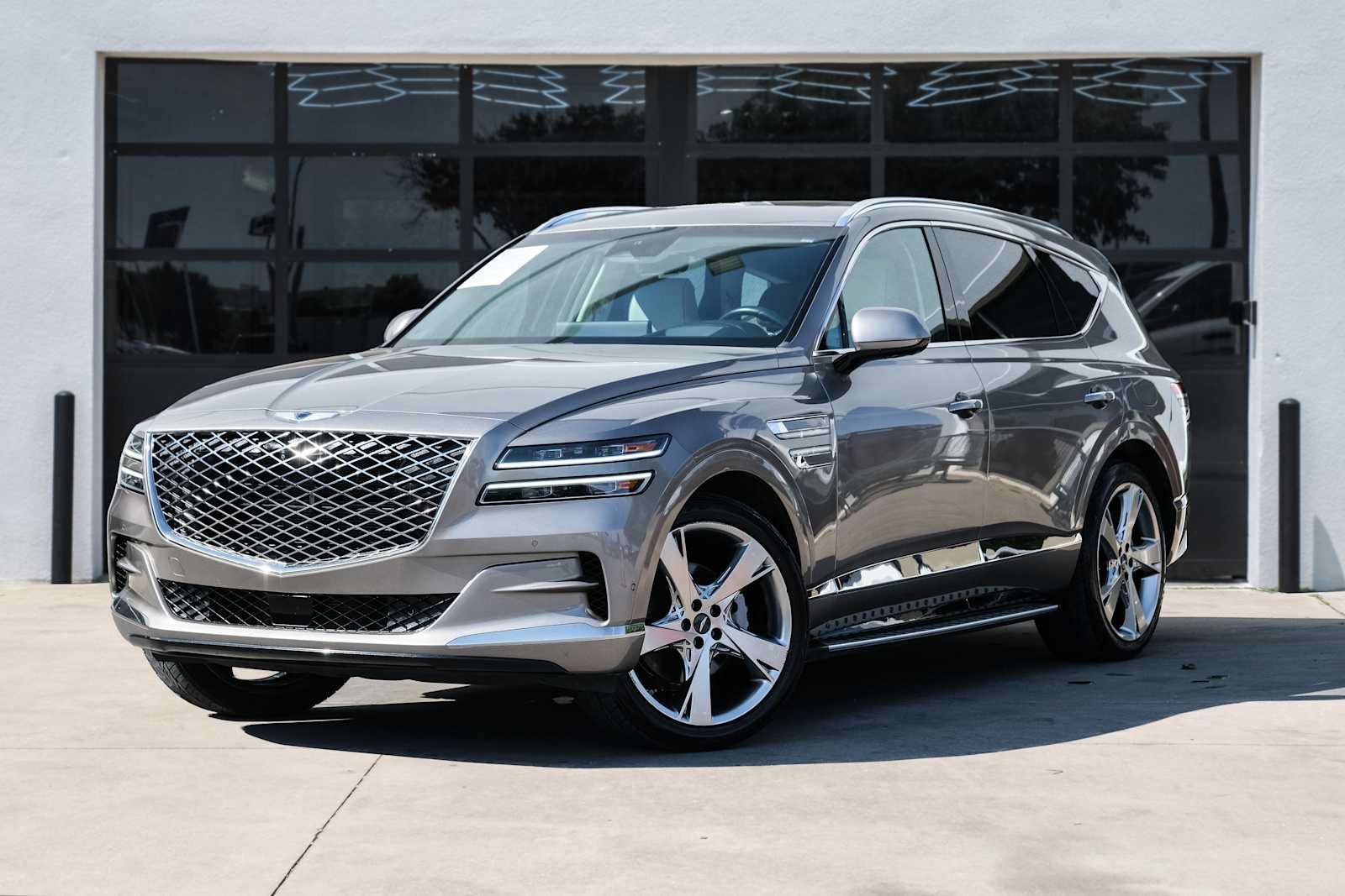 Used 2021 Genesis GV80 2.5T w/ Prestige Package 04 AWD/4WD image 1