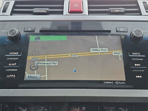 Used 2017 Subaru Legacy 2.5i Limited image 14