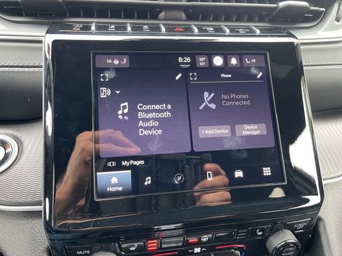 Used 2025 Jeep Grand Cherokee Laredo X w/ Luxury Tech Group I image 10