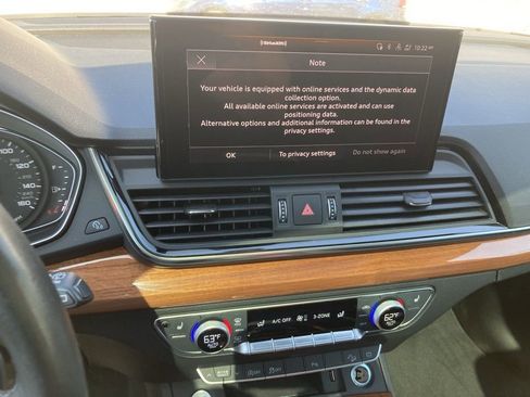 Used 2023 Audi Q5 2.0T Premium w/ Convenience Package AWD/4WD image 11