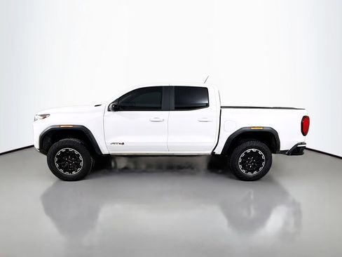 Used 2026 GMC Canyon AT4 w/ Technology Plus Package image 4