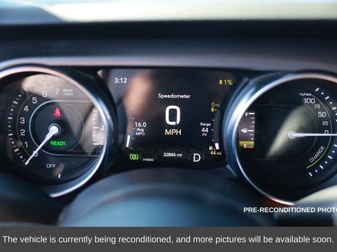 Used 2023 Jeep Wrangler Unlimited w/ 8.4" Radio Group image 16