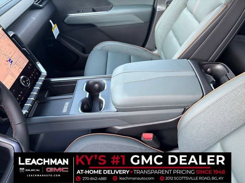 New 2026 GMC Acadia AT4 w/ Super Cruise Package AWD/4WD image 41