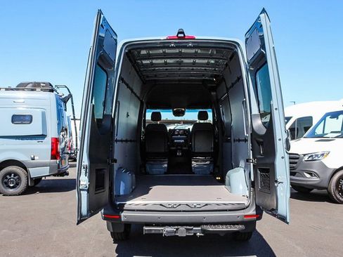 Used 2024 Mercedes-Benz Sprinter 144 Cargo image 40
