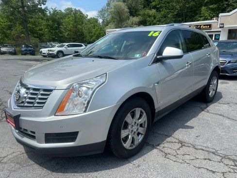 Used 2016 Cadillac SRX Luxury AWD/4WD image 4