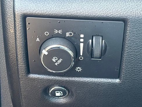 Used 2017 Jeep Grand Cherokee Summit image 23