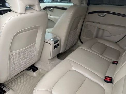 Used 2016 Volvo XC70 T5 Premier w/ Proximity Package image 35