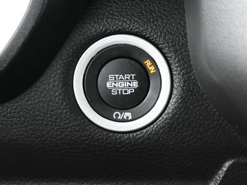 Used 2025 RAM 1500 Big Horn AWD/4WD image 22