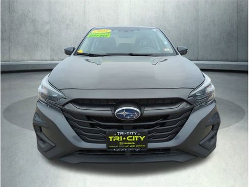 Used 2023 Subaru Legacy Premium image 10