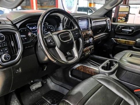 Used 2021 GMC Sierra 2500 Denali w/ Denali Ultimate Package image 5