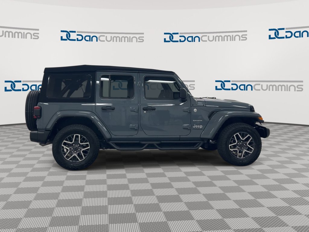Used 2024 Jeep Wrangler Unlimited Sahara AWD/4WD image 9