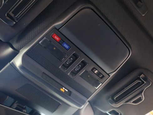 New 2026 Subaru Outback Limited AWD/4WD image 17