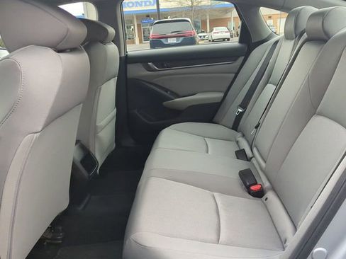 Used 2019 Honda Accord LX image 12