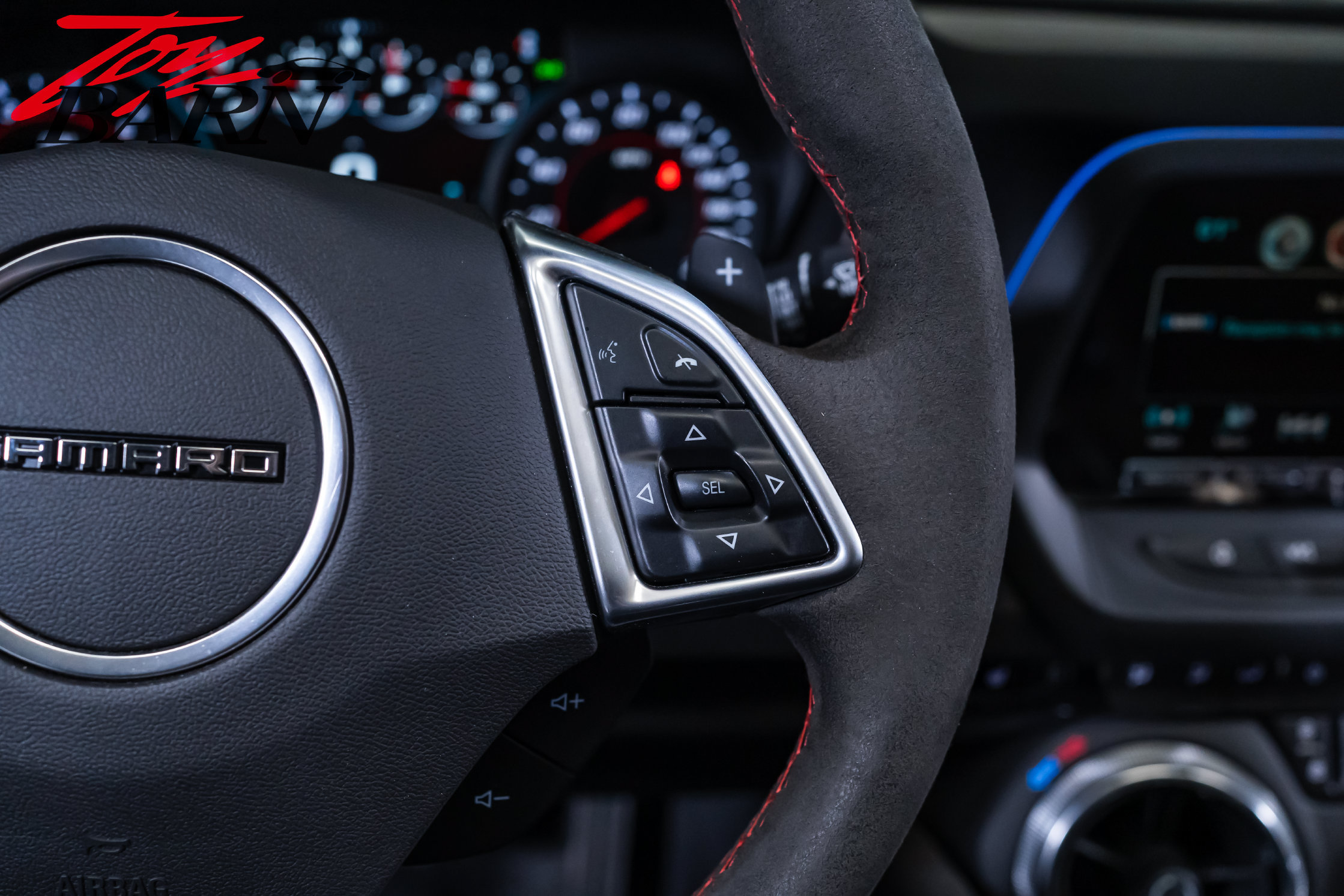 Used 2018 Chevrolet Camaro ZL1 RWD image 41