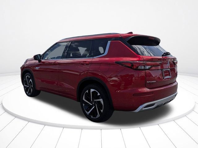 Used 2024 Mitsubishi Outlander SEL AWD/4WD image 4