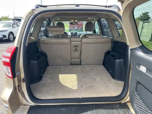 Used 2009 Toyota RAV4 Limited AWD/4WD image 13