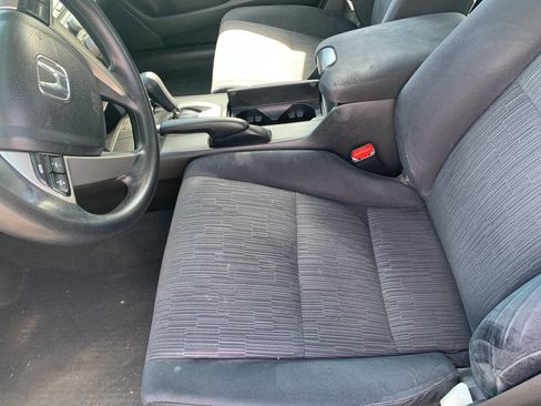 Used 2012 Honda Accord LX image 9